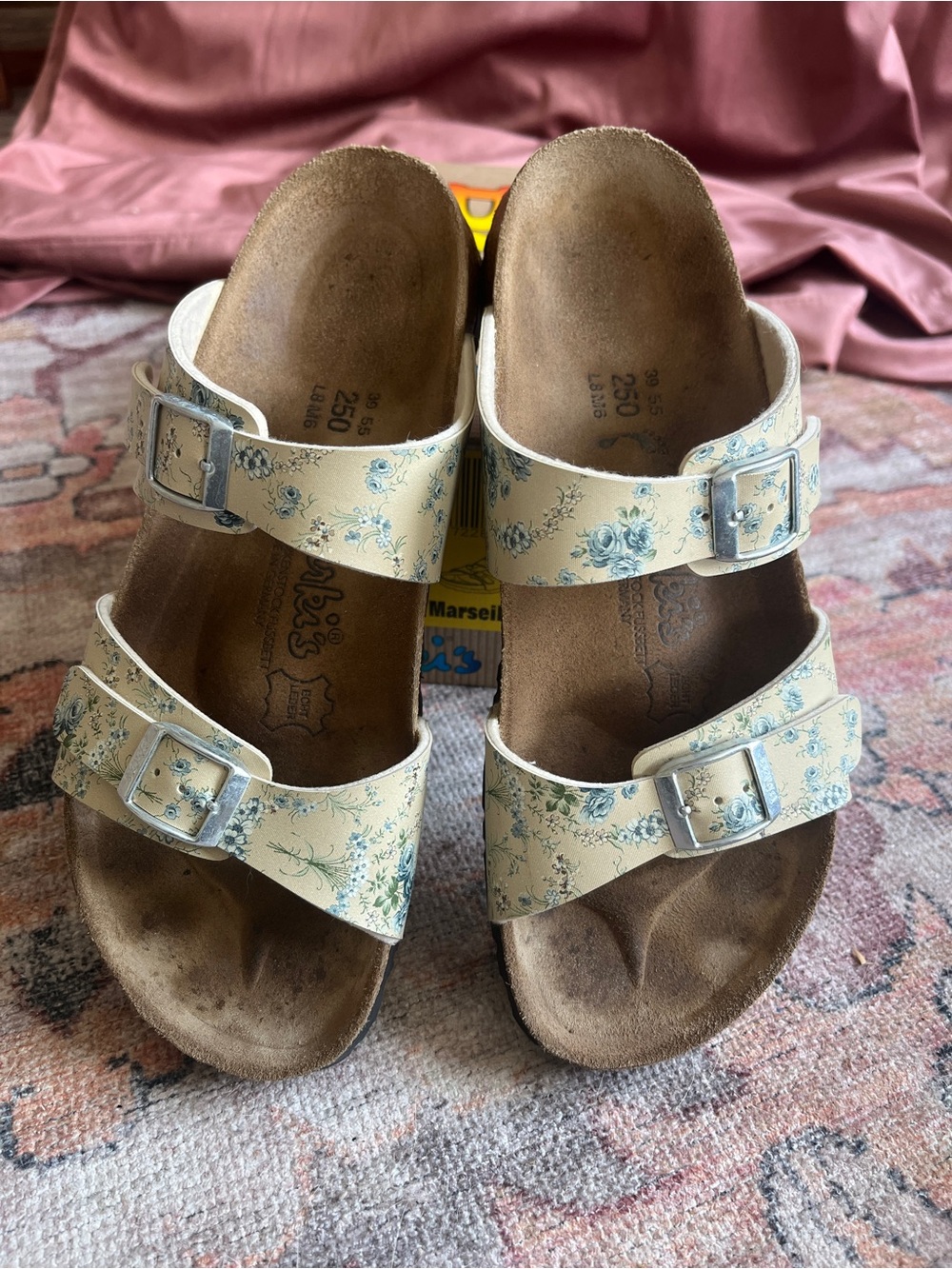 Birki’s by Birkenstock Marseille Floral Sandals | Size 39 / US 8 | Original Box